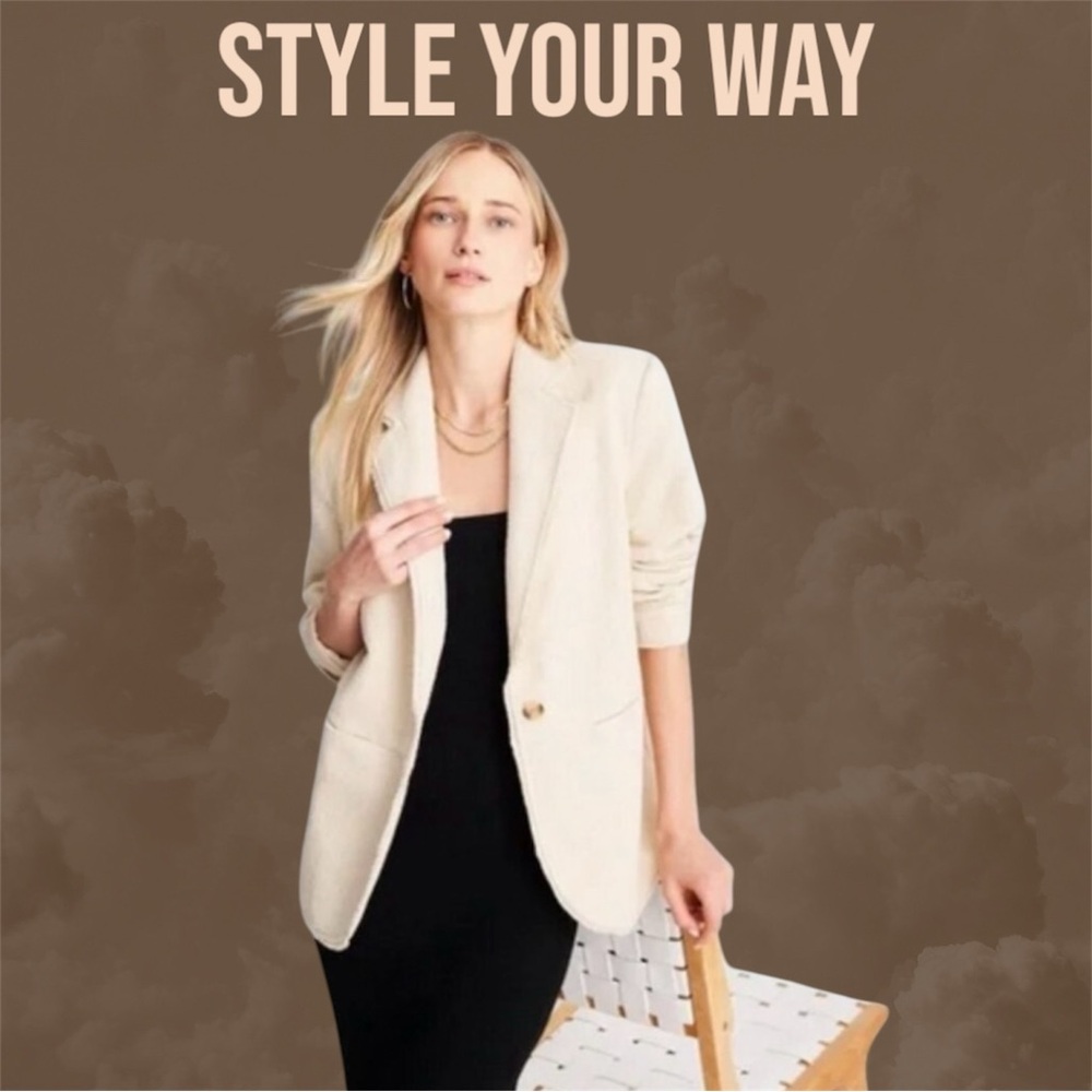 Future Collective- Women’s Boucle Frayed Edged Blazer 
#N005